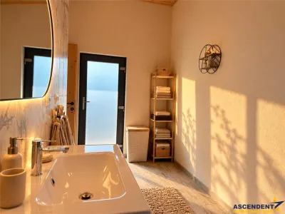 Casa moderna cu 2.216mp teren spectaculos: liniste, natura, priveliste montana, Zarnesti - Tohanita - foto 15