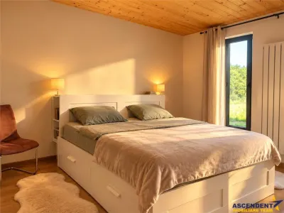 Casa moderna cu 2.216mp teren spectaculos: liniste, natura, priveliste montana, Zarnesti - Tohanita - foto 6