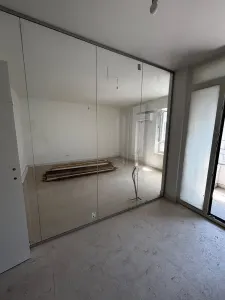 Garsoniera Noua Akcent City Metrou Jiului - Bucuresti