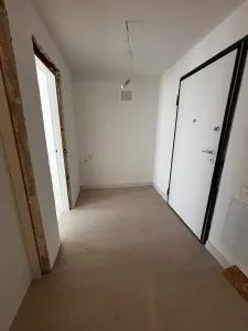 Garsoniera Noua Akcent City Metrou Jiului - foto 3