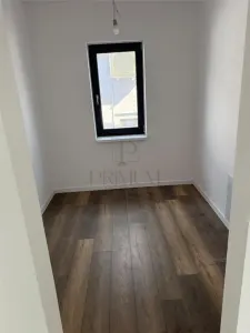 CHISODA - DUPLEX DESPARTIT - PISCINA - ZONA EXCELENTA - DISPONIBIL IMEIDAT - foto 4