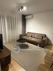 Apartament 2 camere de închiriat – Podu Roș | 50 mp | Etaj 1/4 | Renovare completă - foto 2