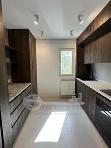 Apartament 2 camere de închiriat – Podu Roș | 50 mp | Etaj 1/4 | Renovare completă - foto 7