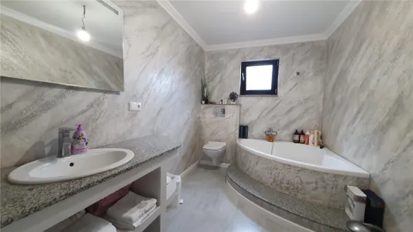 Casă 4 camere Suceava - poza 13