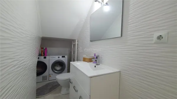Casă 4 camere Suceava - poza 14
