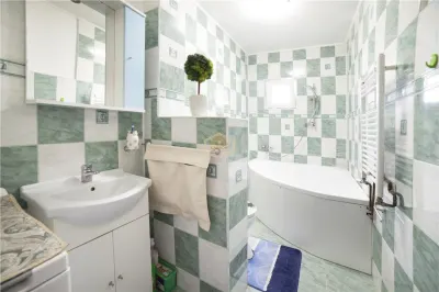 Apartament 4 camere | Complet mobilat si utilat | Perfect pentru o familie | Shopping City - foto 12