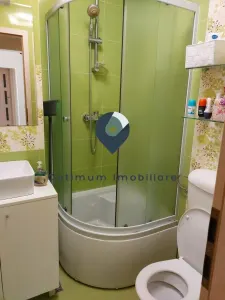 Apartament cu 4 camere de vanzare in Plopilor, etaj 3/4 ! - foto 7