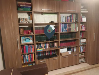 Apartament cu 4 camere de vanzare in Plopilor, etaj 3/4 ! - foto 8