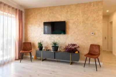 Apartament 3 camere decomandat balcon parcare zona Arhitectilor - foto 2