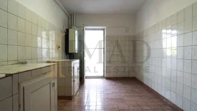 Inchiriere 3 Camere Generoase / Etaj 1 / Ideal Birou, Sediu Firma sau Locuinta. - foto 3