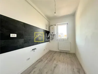 Iasi, Manta Rosie 16, apartamente 2 camere decomandate - foto 5