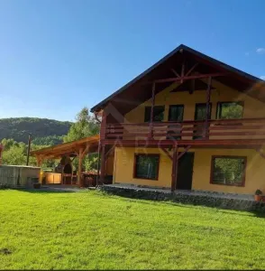 Vand sau schimb casa Campu Cetatii din caramida si lemn - Campu Cetatii