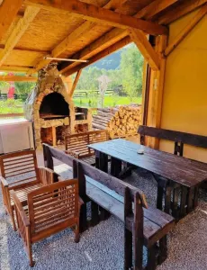 Vand sau schimb casa Campu Cetatii din caramida si lemn - foto 4
