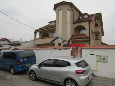 Zona Excelenta! Vanzare Casa Centru - zona Spital Judetean! - foto 2