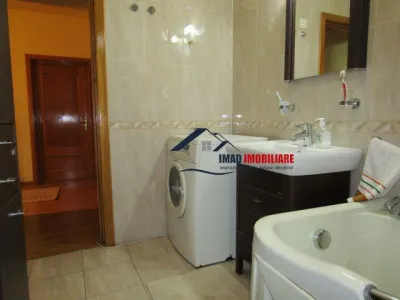 Zona Excelenta! Vanzare Casa Centru - zona Spital Judetean! - foto 18