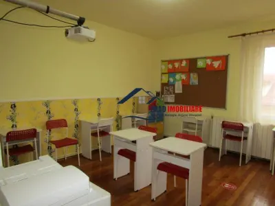 Zona Excelenta! Vanzare Casa Centru - zona Spital Judetean! - foto 28