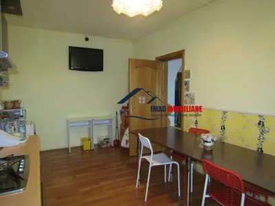 Zona Excelenta! Vanzare Casa Centru - zona Spital Judetean! - foto 32