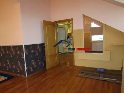 Zona Excelenta! Vanzare Casa Centru - zona Spital Judetean! - foto 41