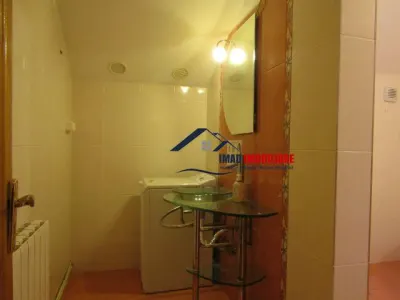 Zona Excelenta! Vanzare Casa Centru - zona Spital Judetean! - foto 42