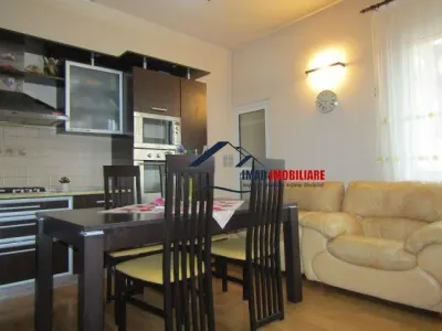 Zona Excelenta! Vanzare Casa Centru - zona Spital Judetean! - foto 7