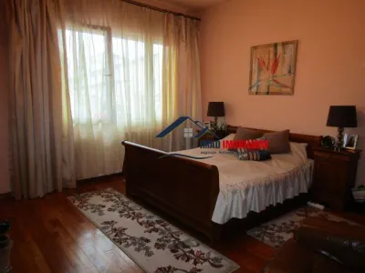Zona Excelenta! Vanzare Casa Centru - zona Spital Judetean! - foto 10