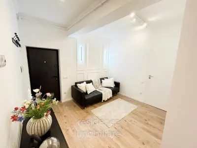 Apartament nou 3 camere, semicentral, str Craiova + Garaj - foto 4