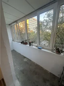 Etaj intermediar cu 2 balcoane aproape de Mall - foto 3