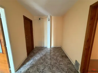 Apartament 3 camere, etaj 1, zona Centrala (fosta Autogara) 76 mp - foto 16