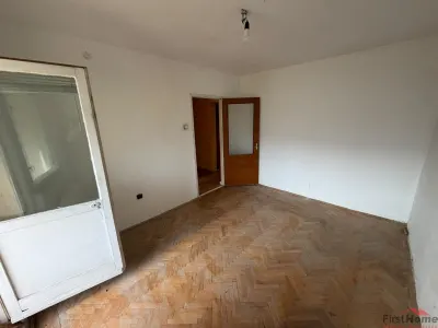 Apartament 3 camere, etaj 1, zona Centrala (fosta Autogara) 76 mp - foto 6