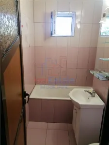 Apartament 2 camere, 50 mp, Splai Bahlui, etaj 4/10 - foto 4