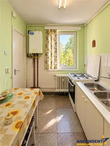 Apartament luminos,etaj2,arie linistita, oportunitate personalizare,Aleea Savinesti, Targu Mures - foto 3