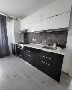 3 - camere  Zona Cantacuzino - decomandat - complet mobilat si utilat - foto 3