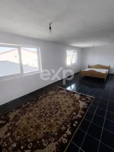 Etaj+Mansardă de vanzare | Targoviste Zona Inspectoratului Scolar|90 mp+Mansardă - foto 2