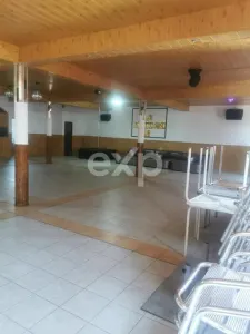 Spațiu comercial de închiriat – Ungureni, Dambovita | 500 €/lună - Ungureni (Dragomiresti)