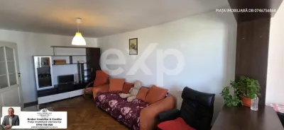 Apartament 2 Camere Decomandat de Închiriat – Bulevardul Unirii, Cartier Micro 6 - Targoviste