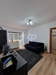 Apartament 3 camere de vânzare – Micro 6, Str. Moldovei - Targoviste