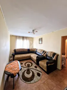 Apartament 3 camere de vânzare –Etaj 2, Micro 12 - foto 6