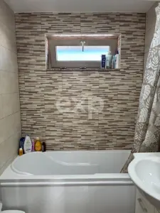 Casă modernă, complet mobilată și utilată, cu panouri fotovoltaice | Balotesti - foto 9