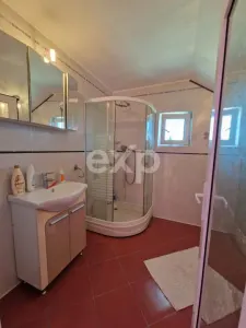 Casă de vânzare  225 mp ,Mărginenii de Sus , DB - foto 16
