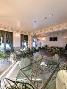 CAFENEA &amp; RESTAURANT BISTRO DE VANZARE –  CENTRUL VECHI TARGOVISTE - foto 6