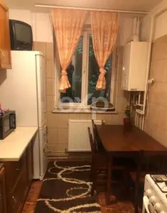 Inchiriere apartament 3 camere Craiovei - foto 6
