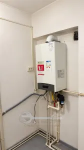 | Apartament 4 camere de vanzare | Ultracentral, Bulevardul Independentei - fara risc, ideal investitie - foto 13