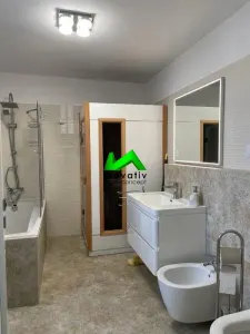 Casa moderna de inchiriat 5 camere gradina Sibiu Dumbravii - foto 4