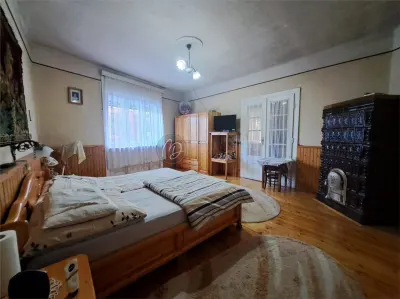 MDI casa central la Salonta - foto 2