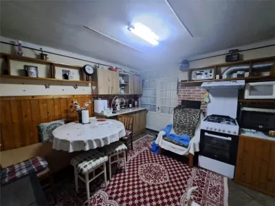 MDI casa central la Salonta - foto 6