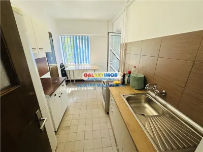 Inchiriere apartament 3 camere, in Ploiesti, zona Paltinis - foto 17