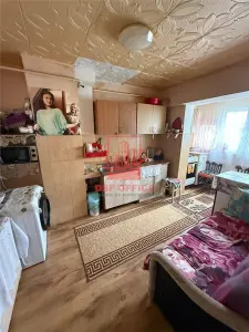 Apartament cu 4 camere Decomandat Mircea cel Batran - foto 7