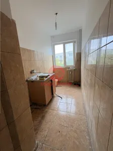 Apartament 2 Camere Semidecomandat Zona Inel 2 - foto 2