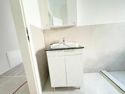 Apartament 2 camere si curte Giroc - foto 3
