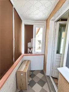 Mobilata si utilata in bloc cu 4 apartamente pe nivel - foto 5
